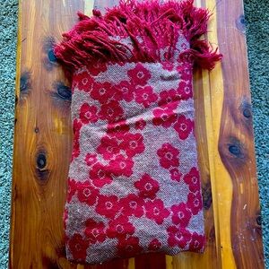 IKEA MYRULL Throw, red floral , 51"x67"